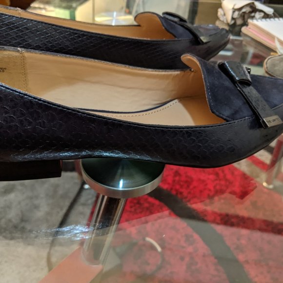 The Limited Shoes - The Limited Qila Flat Loafer in Dark Blue